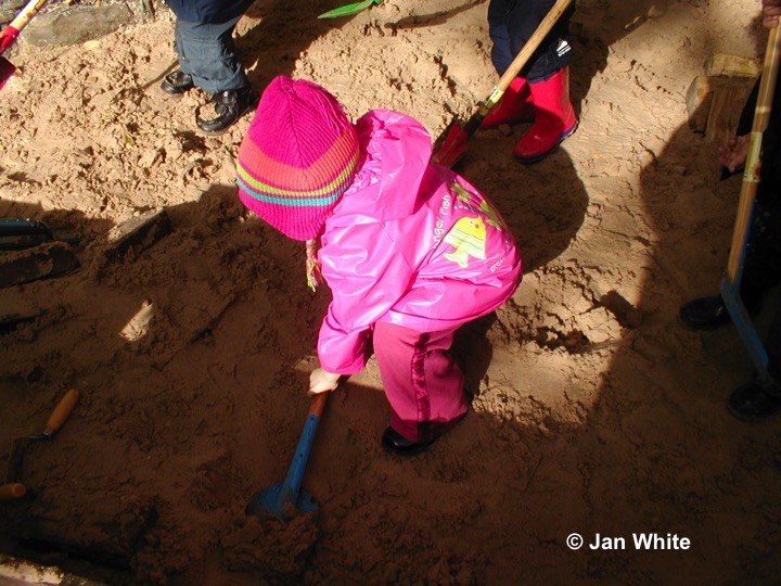Lala Manerr Moving On... - Early Childhood Outdoors